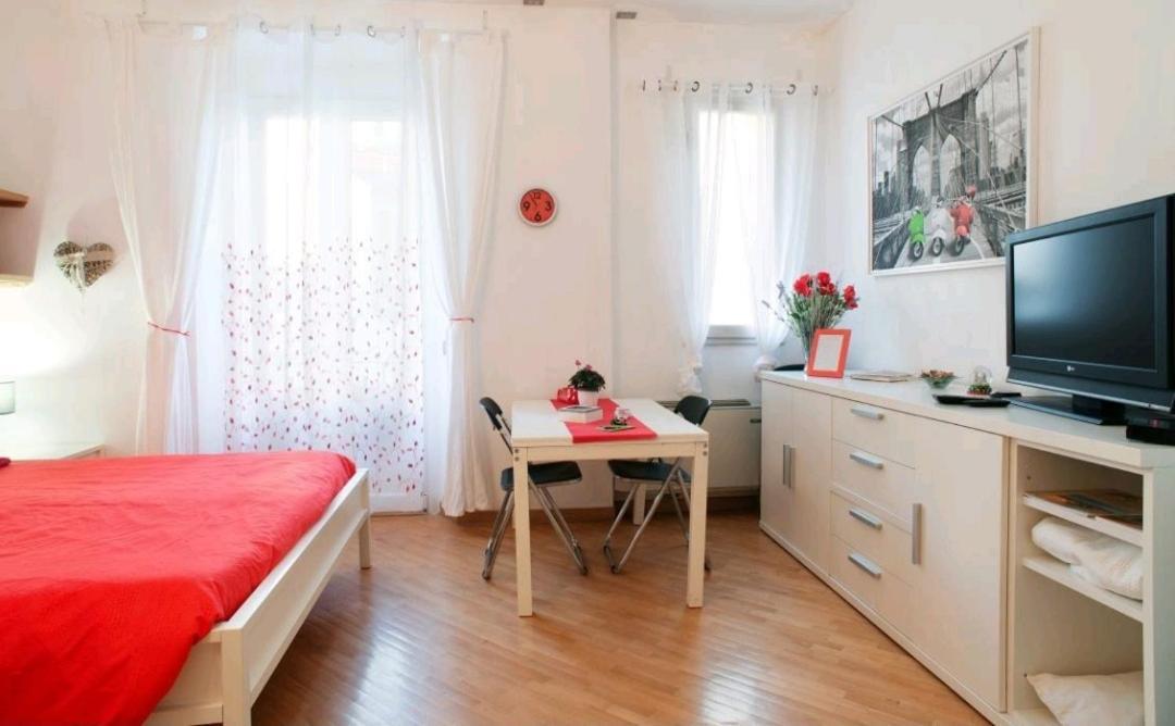 Mazzini Home Флоренция Экстерьер фото